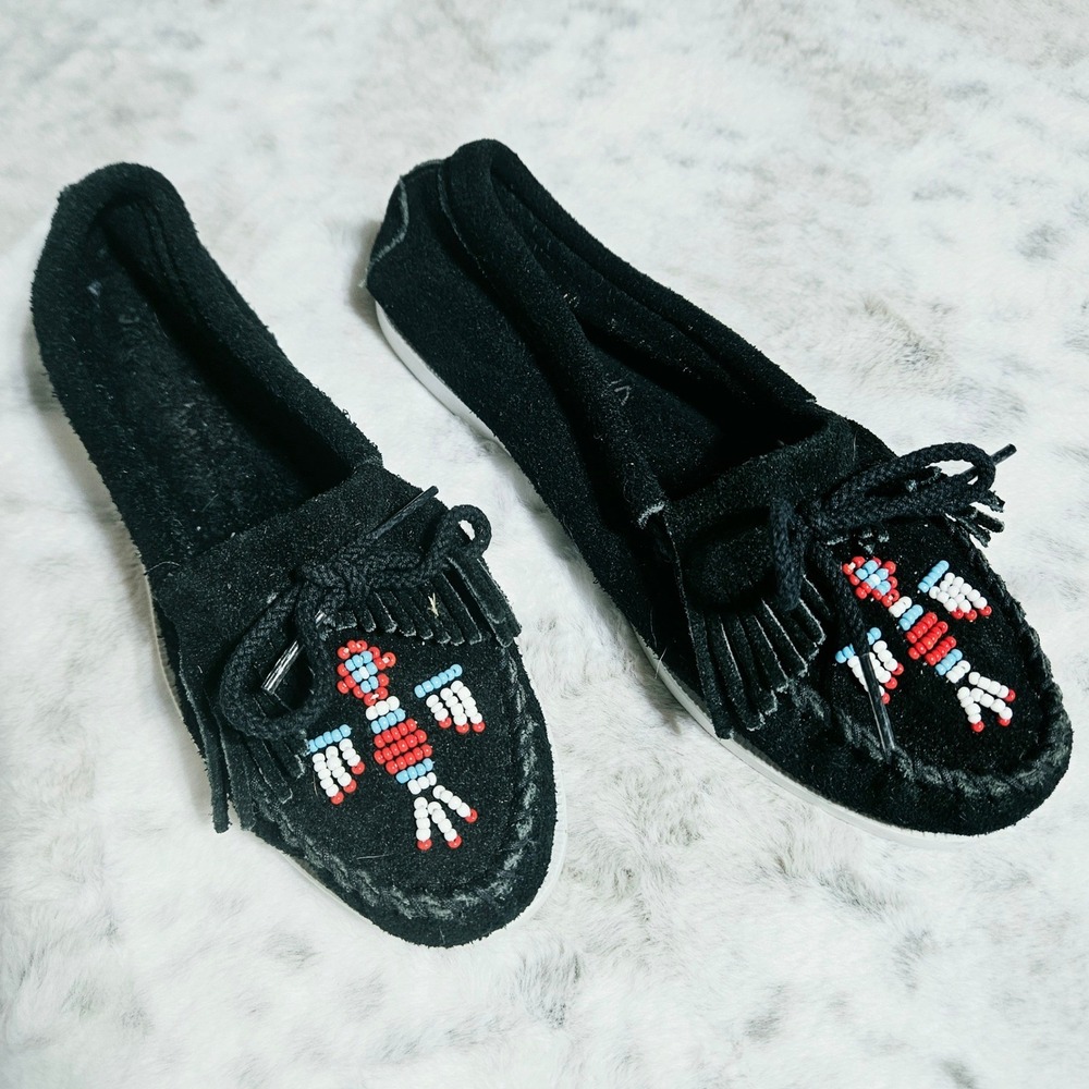 Minnetonka Black Suede Thunderbird Beaded Fringe Moccasin 7 Southwestern Boho